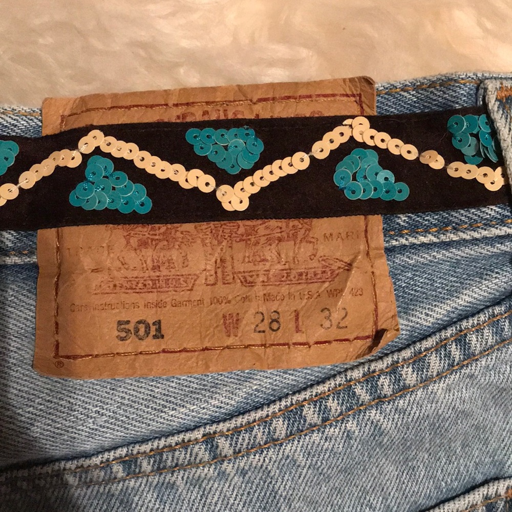 Bebe beaded sequin Levi 501 jeans - Picture 5 of 11
